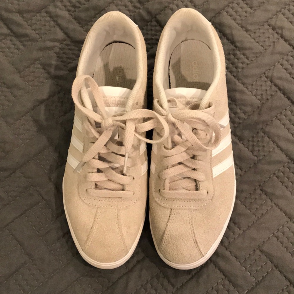 Adidas comfort shoes size 8
